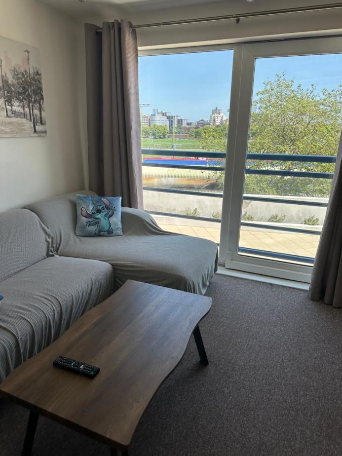 Gunwharf Quays Harbour Apartments Portsmouth Zewnętrze zdjęcie