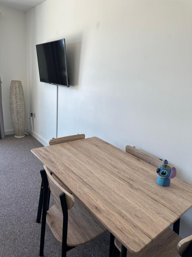 Gunwharf Quays Harbour Apartments Portsmouth Zewnętrze zdjęcie